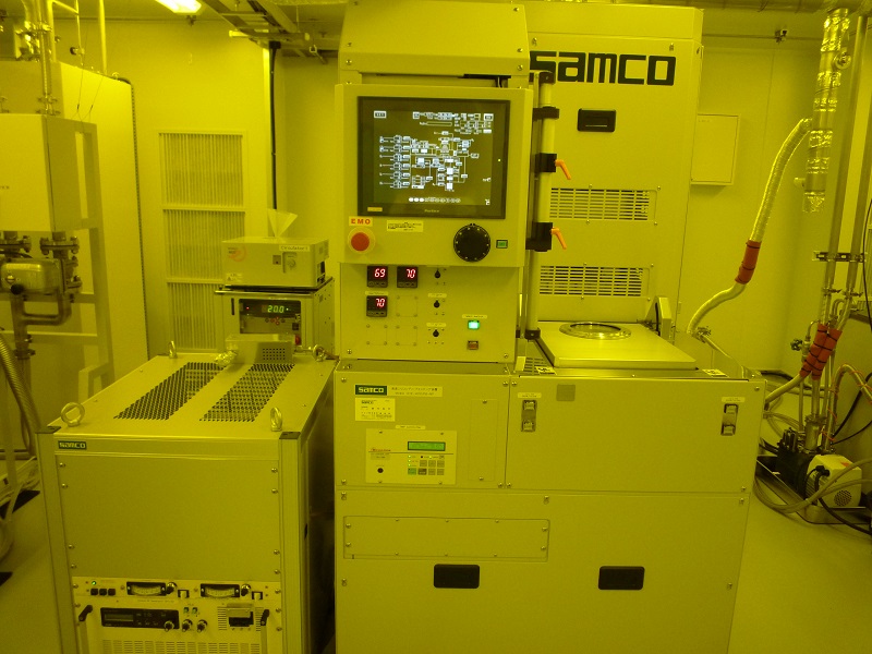 OS-109 深掘りエッチング装置